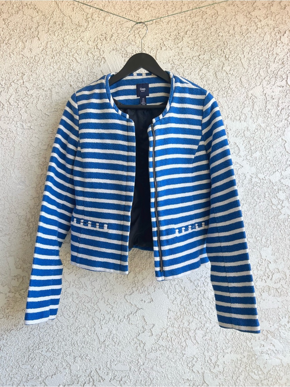 GAP Blue and White Striped Cropped Blazer